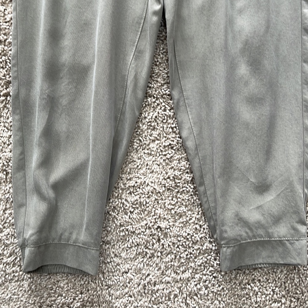 Zara Basic Army Green Jumpsuit, Size Small - image 4